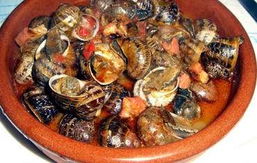 Gastronomía e Folclore. Festa do caracol en Graña de Umia