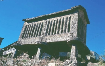 Parroquia Santa Maria de Presqueiras. Hrreo en Cernadelo